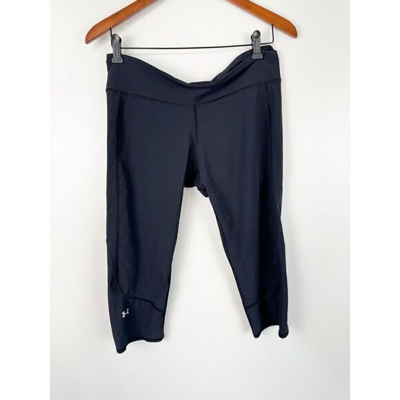 Under Armour Stretch Woven Capri Lightweight Breathable Sz M Running Crop Pants - Picture 1 of 3